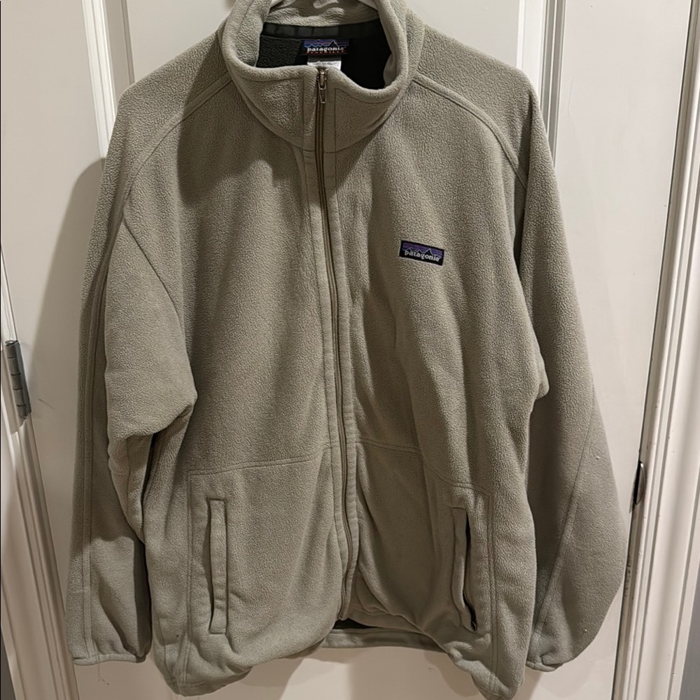 Vintage Y2K Patagonia Tan Fleece Jacket Men’s Size L
